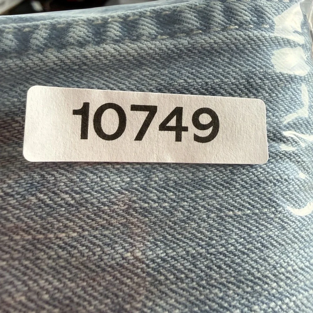 Gap Denim Bib Shortalls Women Medium Blue 100% Cotton Garden Cuffed Cut Off FLAW